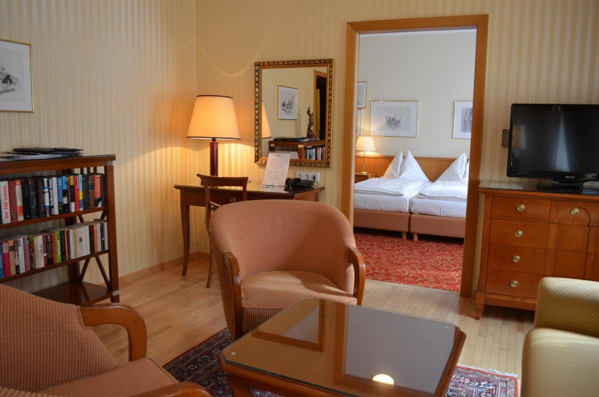 Hotel Jaeger - Family Tradition Since 1911 Viena Habitación foto